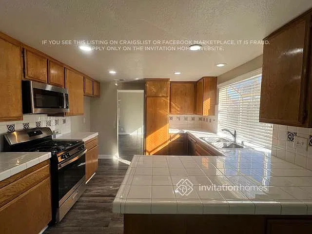12612 Peachleaf St Moreno Valley, CA 92553 — Photo 4