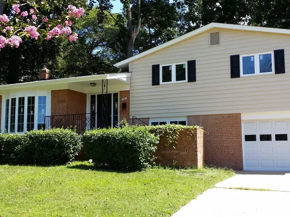 9301 Kirkdale Rd, Bethesda, MD 20817