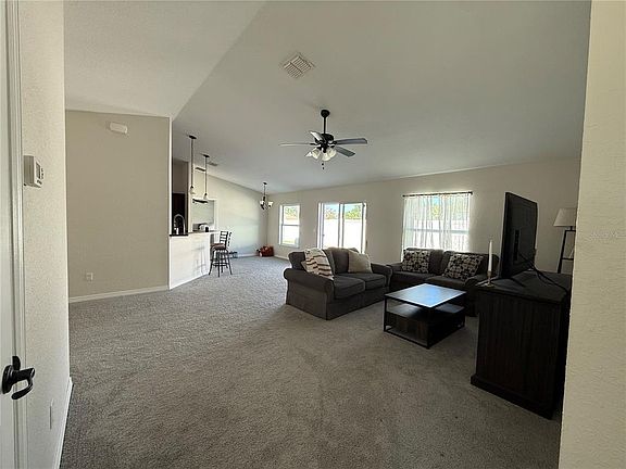 5th image of 15755 SW 27th Avenue Rd