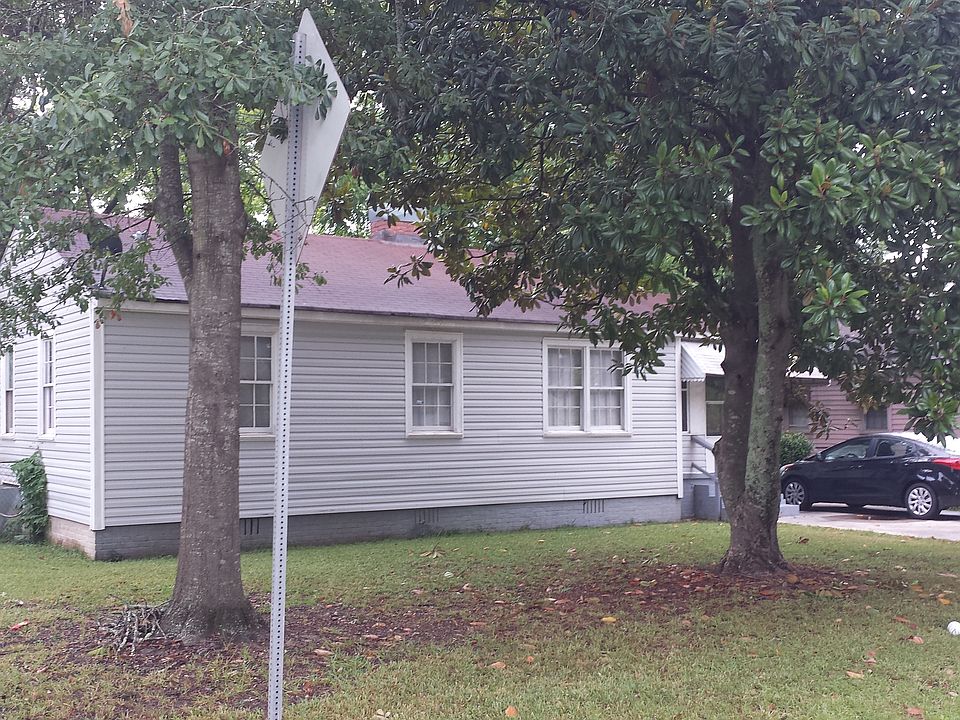 1st image of 122 Meadowdale Dr