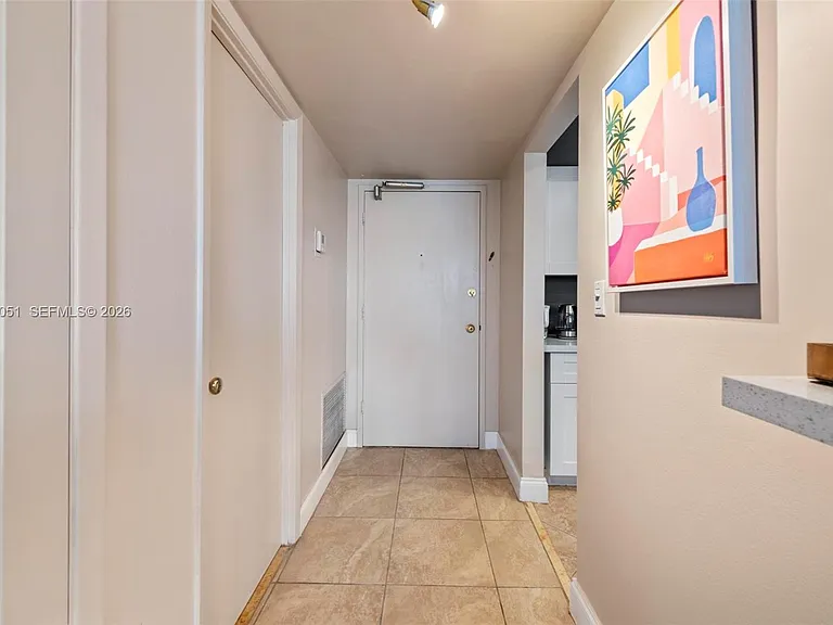 18061 Biscayne Blvd #303 — Photo 6