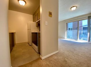 5259-5263 15th Ave N #E, Seattle, WA 98105