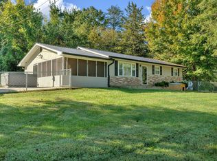 162 Elizabeth St, Bean Station, TN 37708