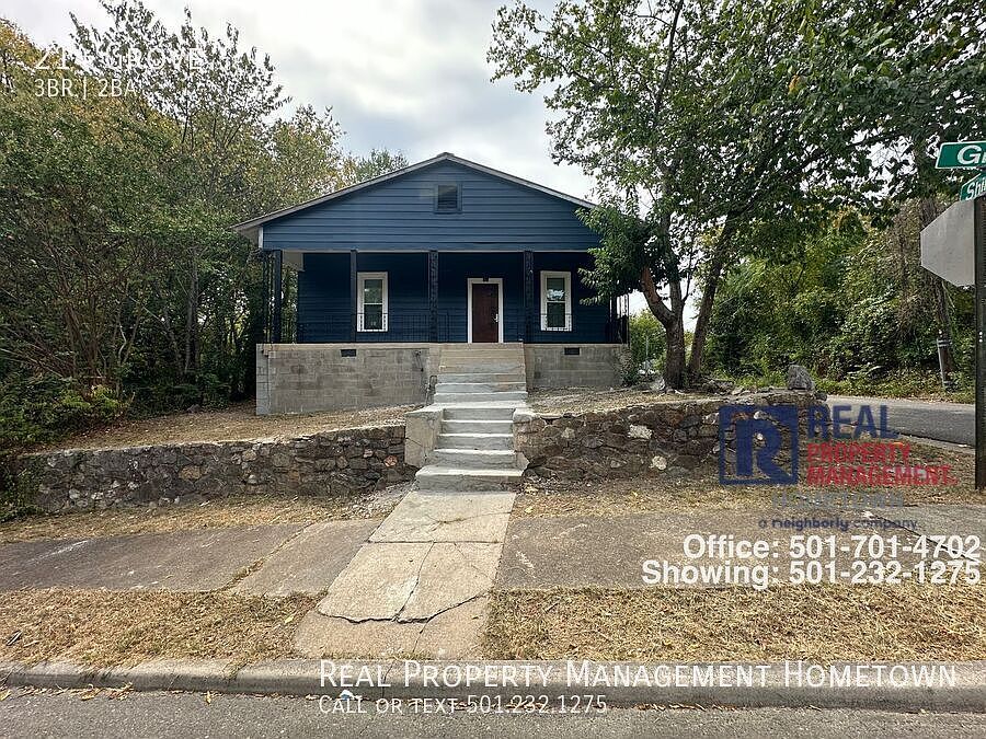 1st image of 214 Grove St