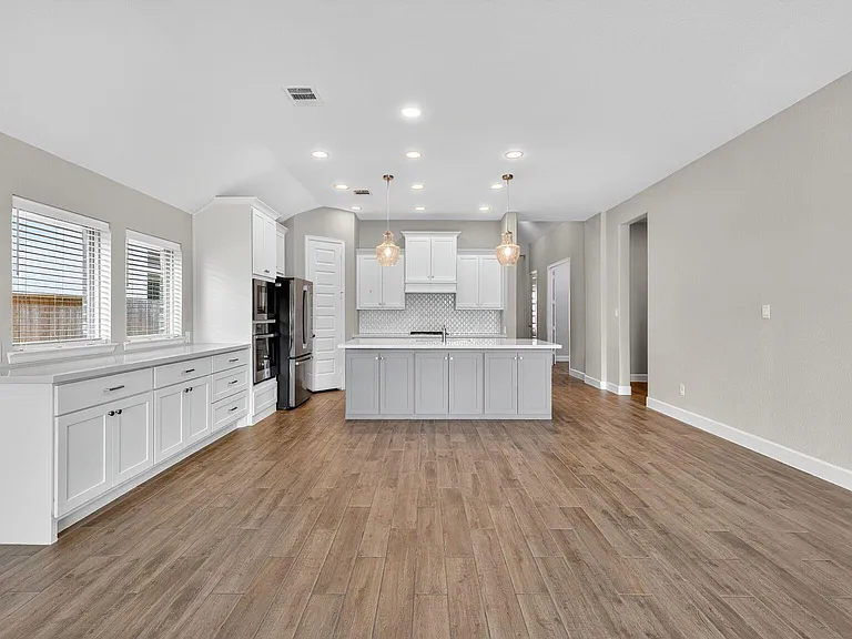 7435 Denali Dr — Photo 17