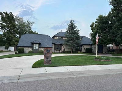 2600 Canterbury Ln, Great Bend, KS, 67530