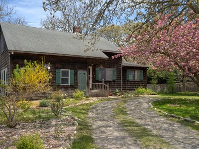 9 Sampson Ave, Edgartown, MA, 02539