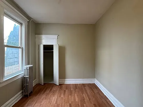633 S 19th St #5 Photo 1