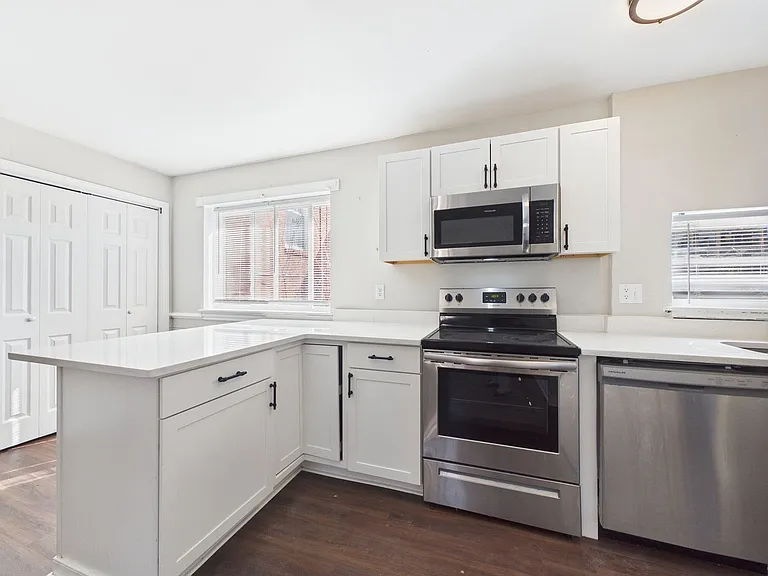 3509 Park Ave #2 — Photo 8