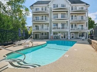 614 Pond St UNIT 1101, Braintree, MA 02184
