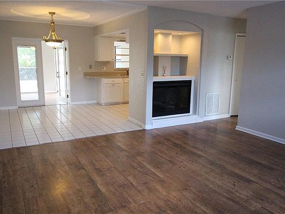 2nd image of 1348 Ferendina Dr