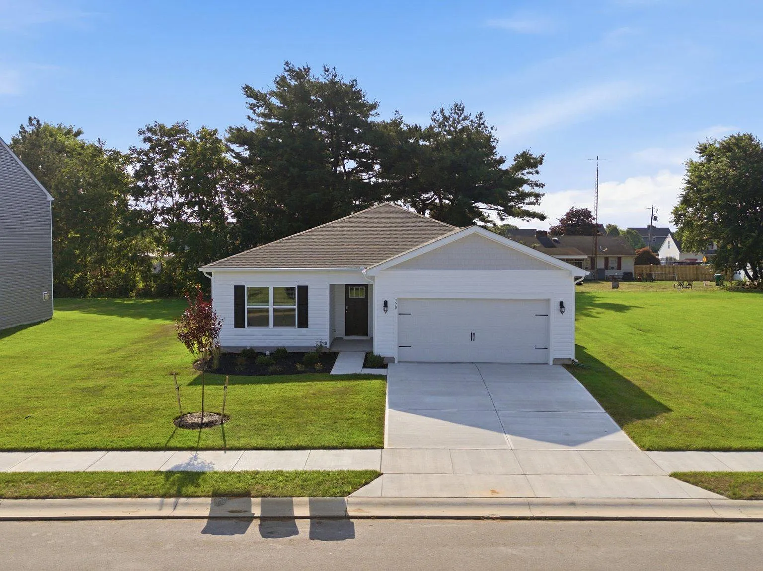 3 bed, 2.0 bath, 1558 sqft, $2,500 — Photo 3