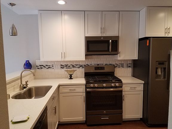 2nd image of 2358 Mohican Ln