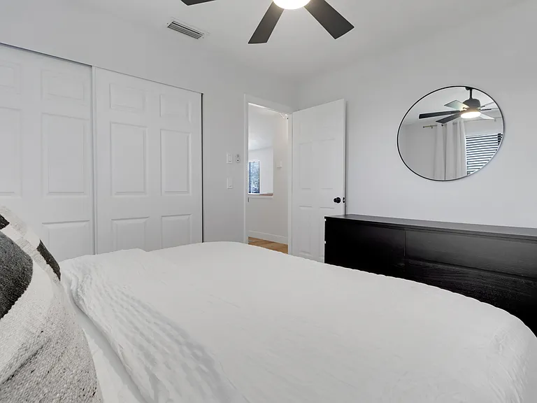 8173 Albatross Rd — Photo 2