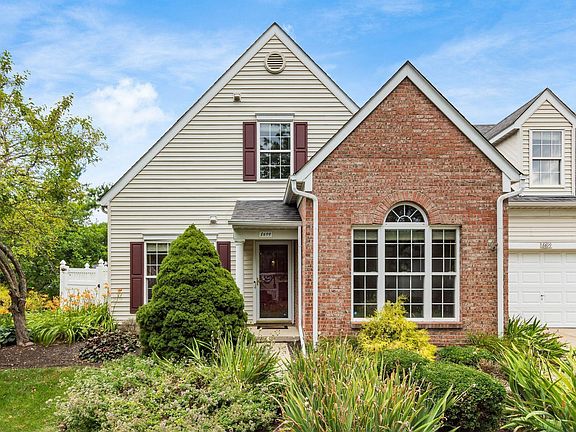 2nd image of 8699 Lazelle Commons Dr