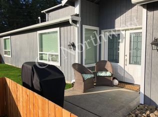407 2nd St SE, Yelm, WA 98597