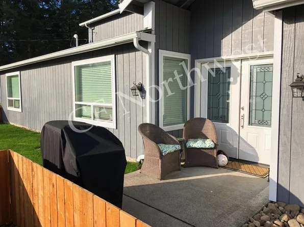 407 2nd St SE, Yelm, WA 98597