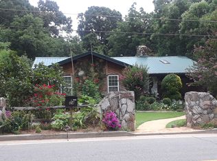 624 Pearl St, Madison, GA 30650