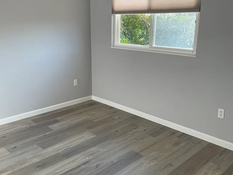 8136 Mulberry Pl — Photo 13