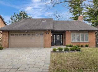 595 Mill Park Dr, Kitchener, ON N2P1V4