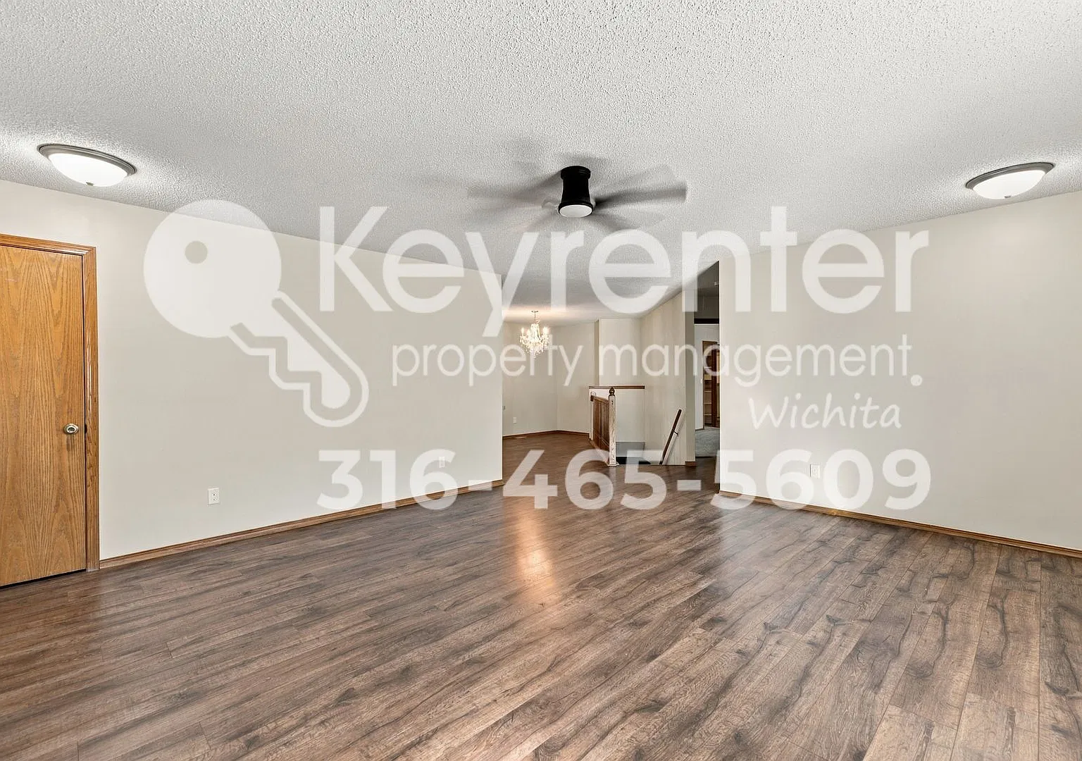 Spacious 3-Bedroom Home with 2.5 Bathrooms in Bel Aire — Photo 4