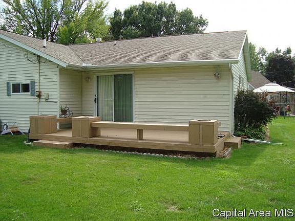 5th image of 1747 Cardinal Dr