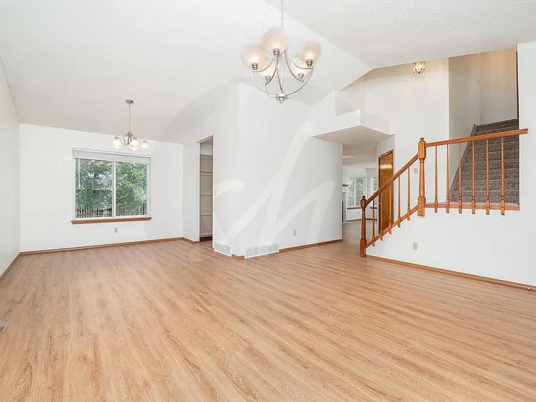4620 Bohart Pl — Photo 2