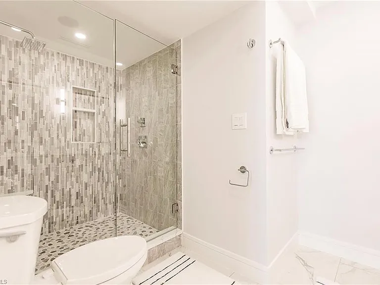 4001 Gulf Shore Blvd N #1104 — Photo 20