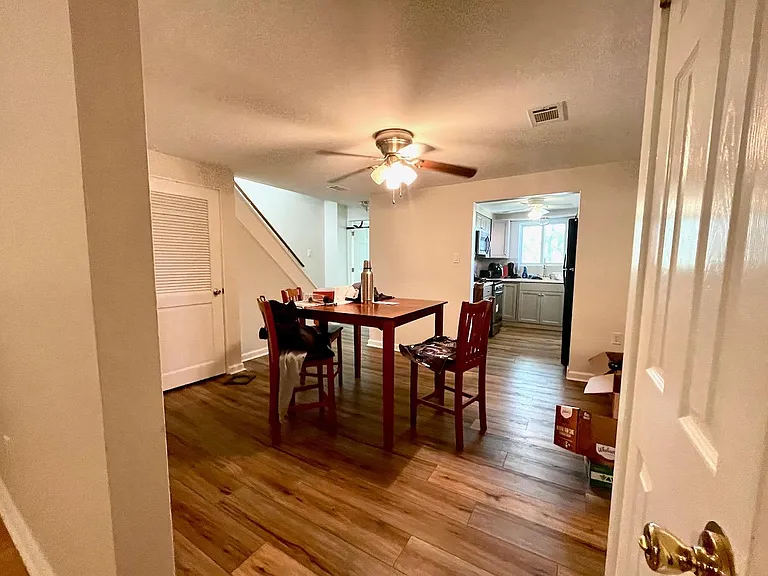 307 Walnut St #UPPER — Photo 6