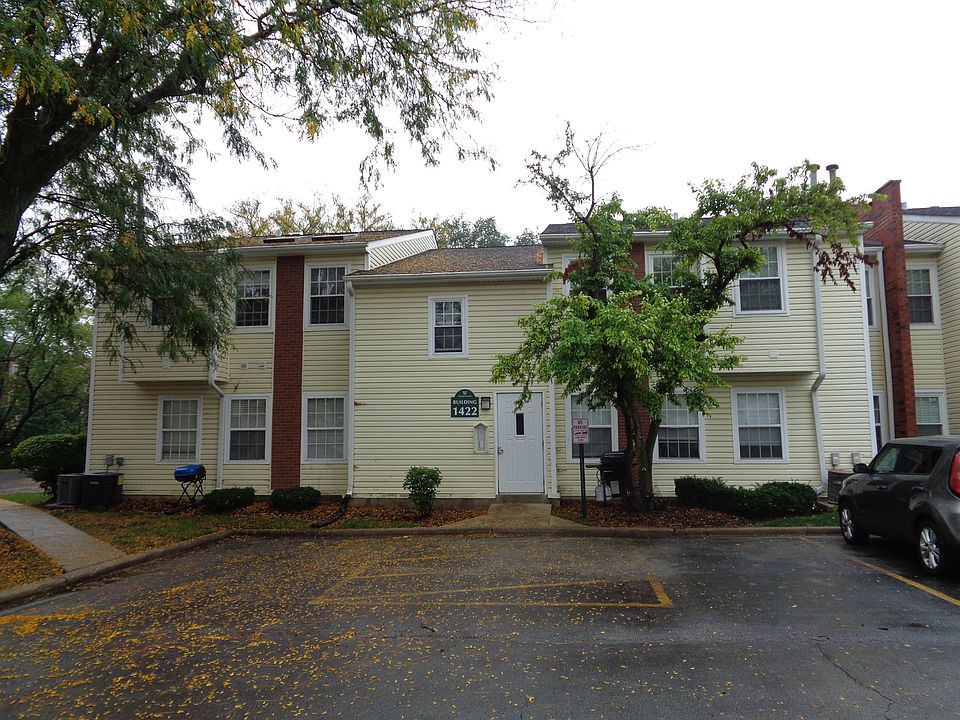 1st image of 1422 E Wyndham Cir APT 105