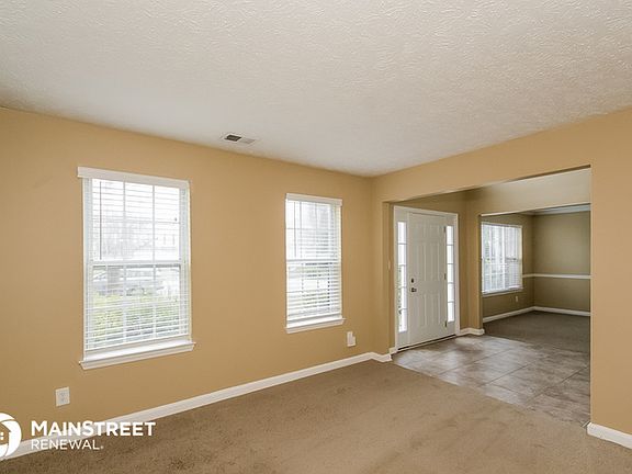 2nd image of 2530 Meadow Brooke Ct