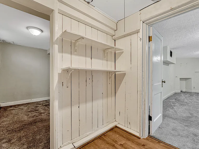 1445 S Lincoln St — Photo 18