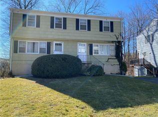 6 River St, New Canaan, CT 06840