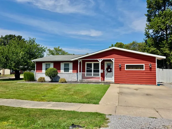 1322 E 6th St, Centralia, IL 62801