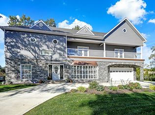 6S344 S Jackson St, Hinsdale, IL 60521