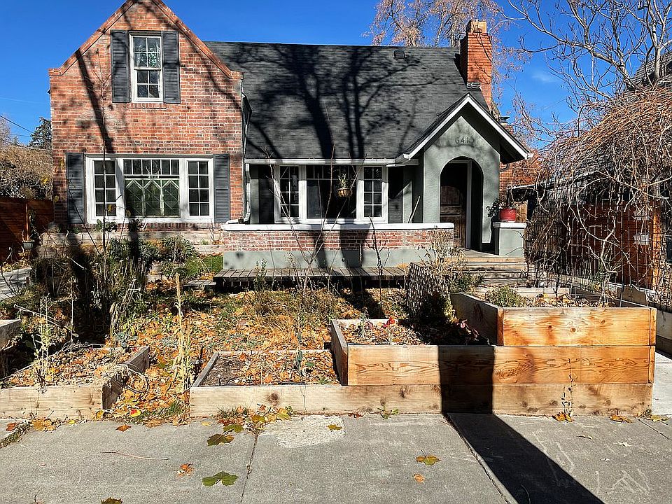 2nd image of 641 Saint Lawrence Ave