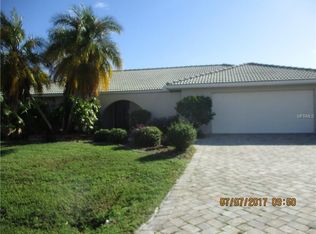 126 Sinclair St SW, Port Charlotte, FL 33952