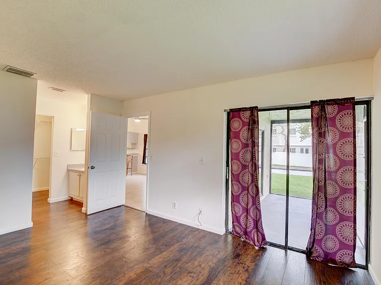 499 Hardwood Pl #H-29 — Photo 15