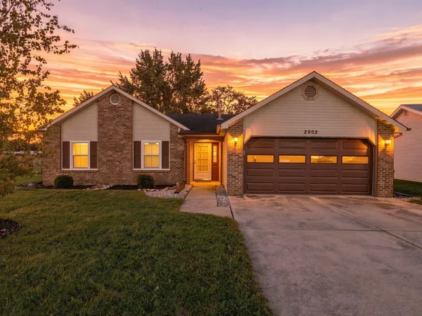 2002 Bedford Ct, Huntington, IN 46750