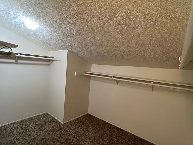 8081 Hillandale Dr — Photo 14