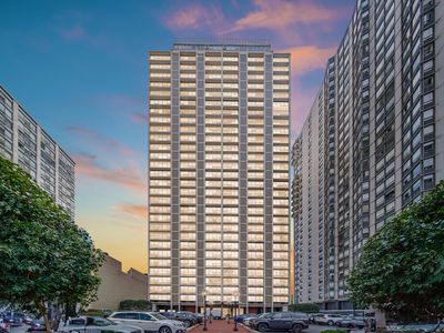 5733 N Sheridan Rd APT 27C, Chicago, IL, 60660