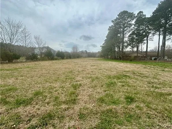 5.847 Blackwater Rd, Virginia Beach, VA 23457