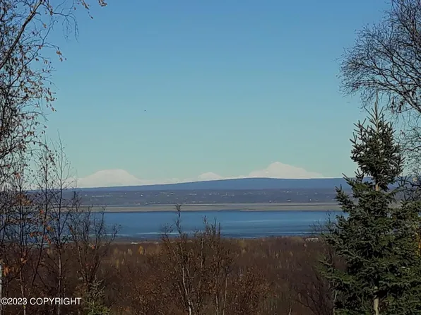21725 Robin Dr, Chugiak, AK 99567