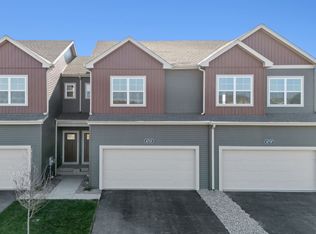 6715 Bluestem Way, Excelsior, MN 55331