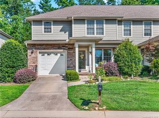 35 Aberdeen Dr, Arden, NC 28704