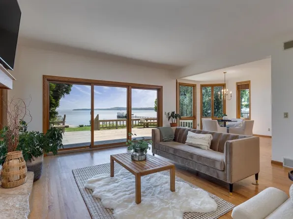 2313 Middleton Beach Road, Middleton, WI 53562