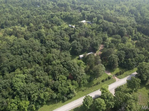10676 Villmer Rd, Cadet, MO 63630