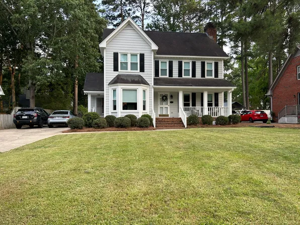 3929 Crosswinds Dr, Rocky Mount, NC 27803