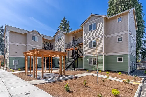 156 NE 24th Ave #101 Photo 1