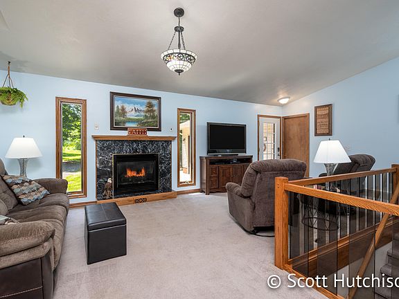 4th image of 14099 Algoma Ave NE